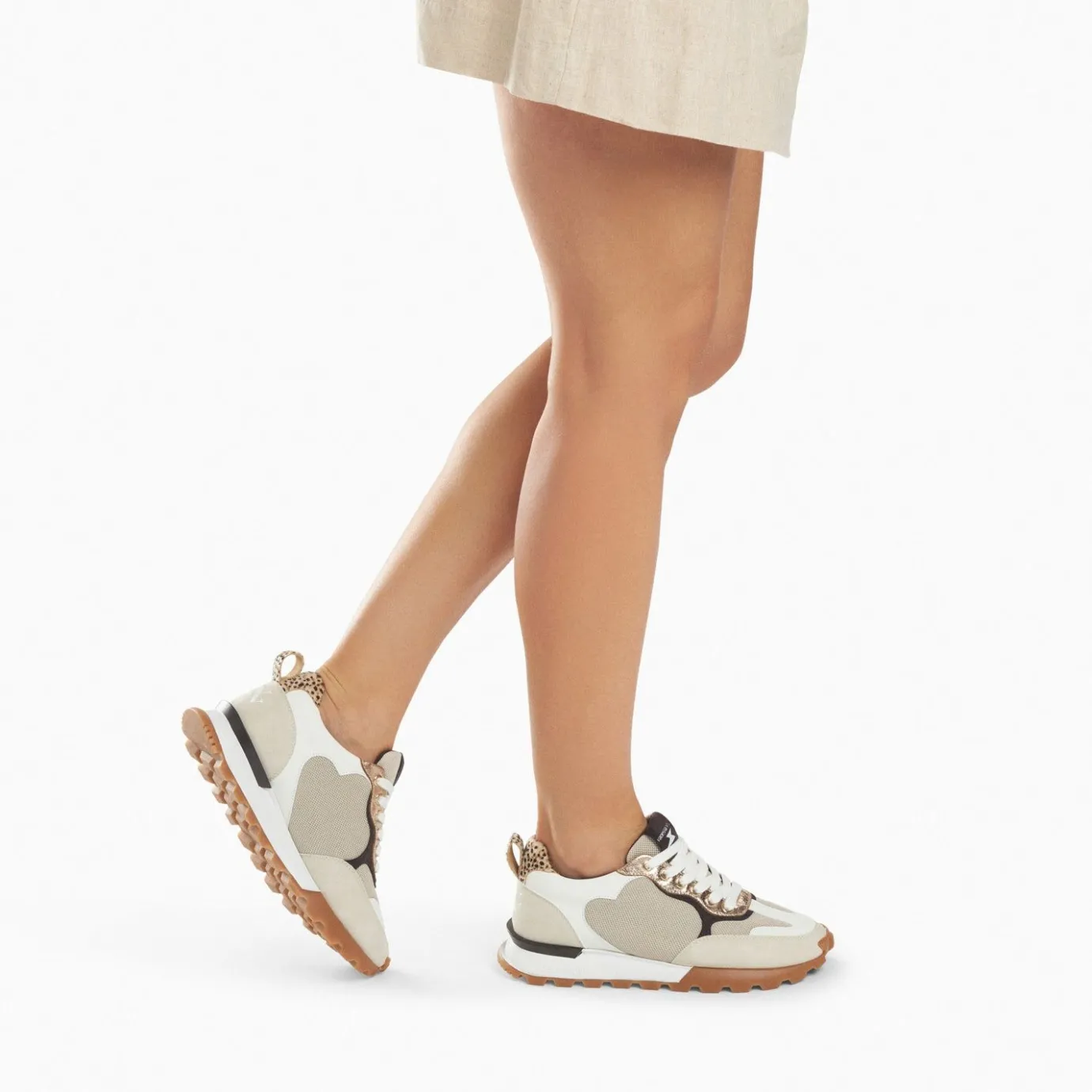 Vanessa Wu Sneakers | Baskets Coeur Gloria Beiges A Semelle Running