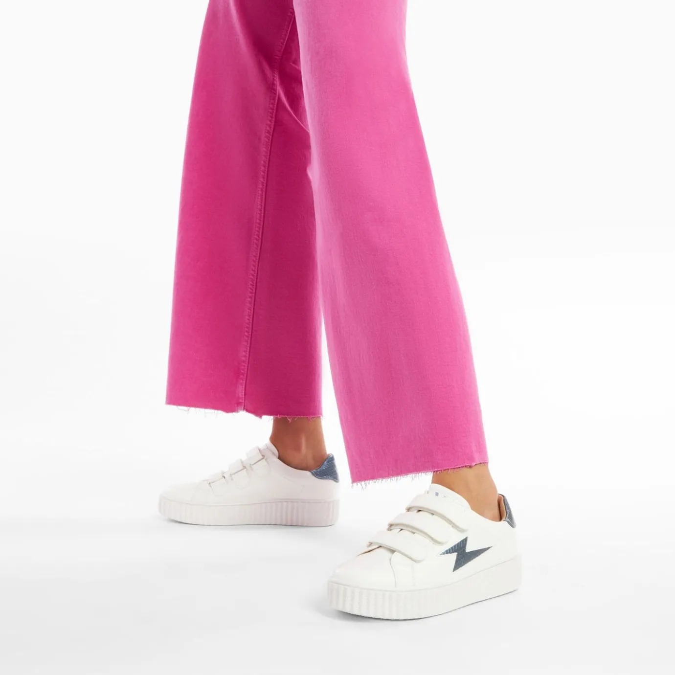 Vanessa Wu Sneakers | Baskets Eclair Eva Blanc Et Bleu Petrole Serpent A Scratchs
