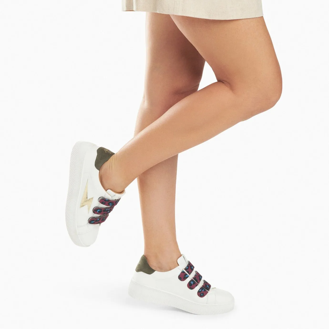 Vanessa Wu Sneakers | Baskets Eclair Noura Blanc Et Or A Scratchs Leopard