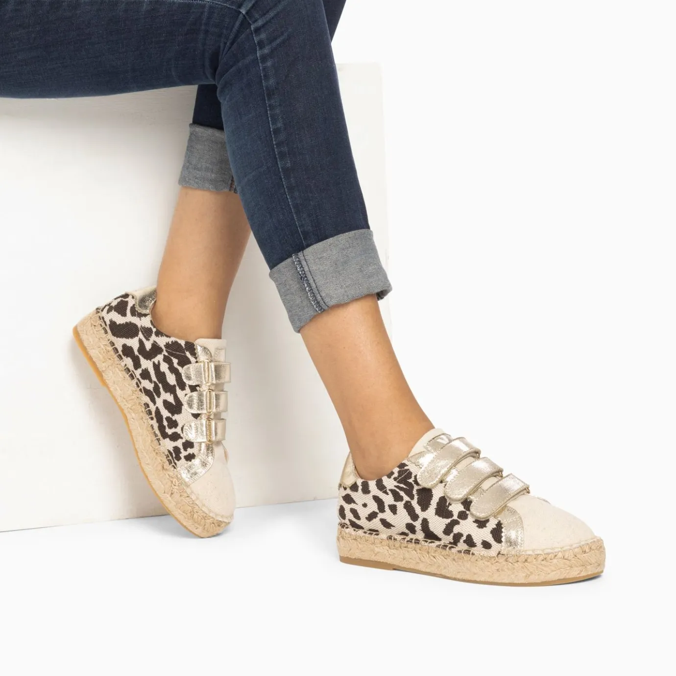 Vanessa Wu Sneakers | Baskets Espadrilles Alyssa Leopard Et Or A Scratchs