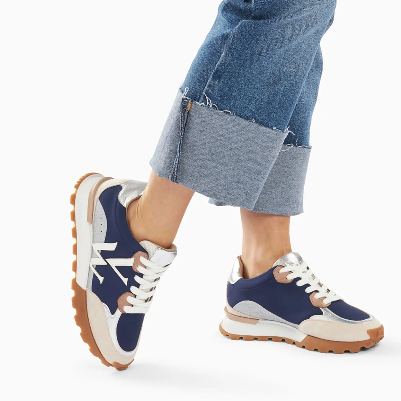 Vanessa Wu Sneakers | Baskets Monogramme Caterina Bleu A Semelle Running