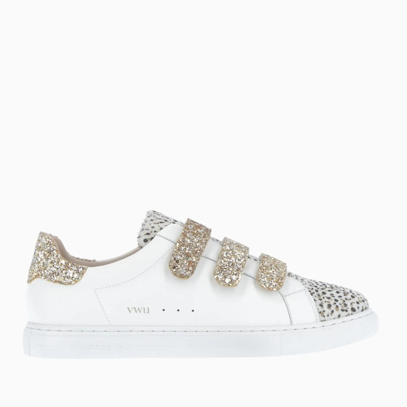Vanessa Wu Sneakers | Baskets Nour Blanc Et Imprime Leopard A Scratchs Or