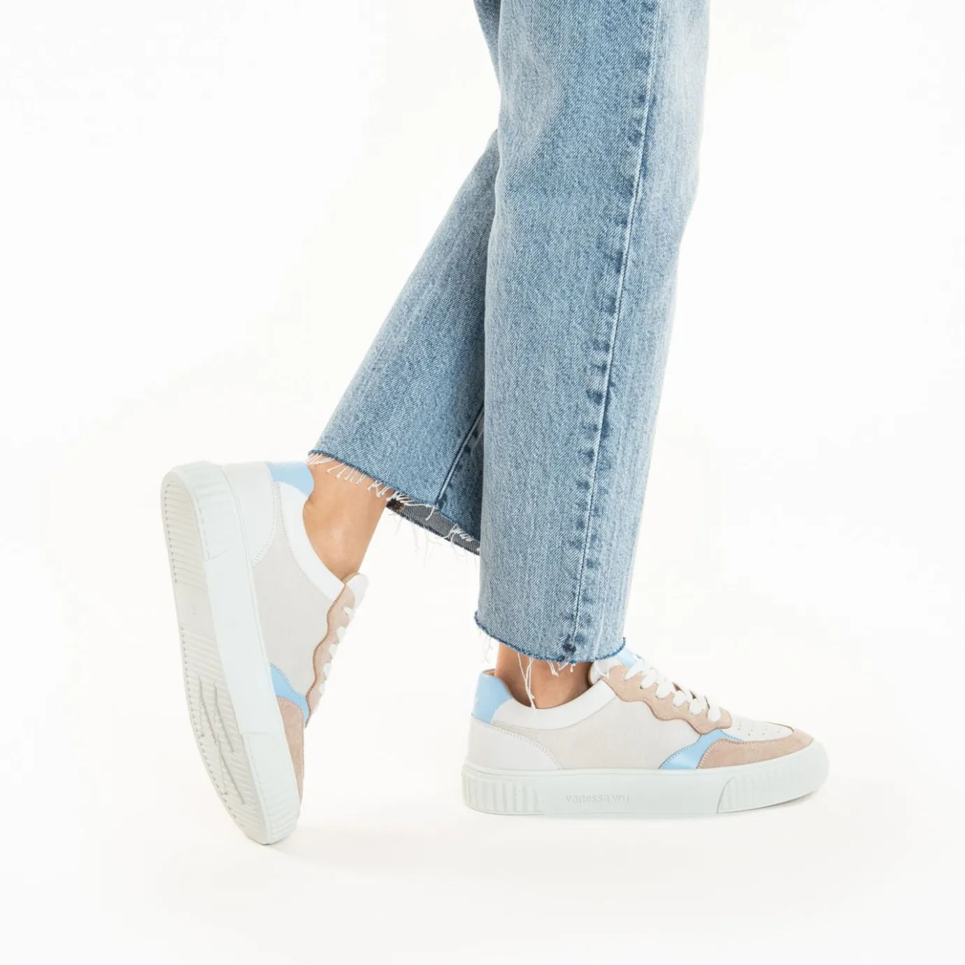 Vanessa Wu Sneakers | Baskets Sara En Toile Beige A Details Bleu Clair