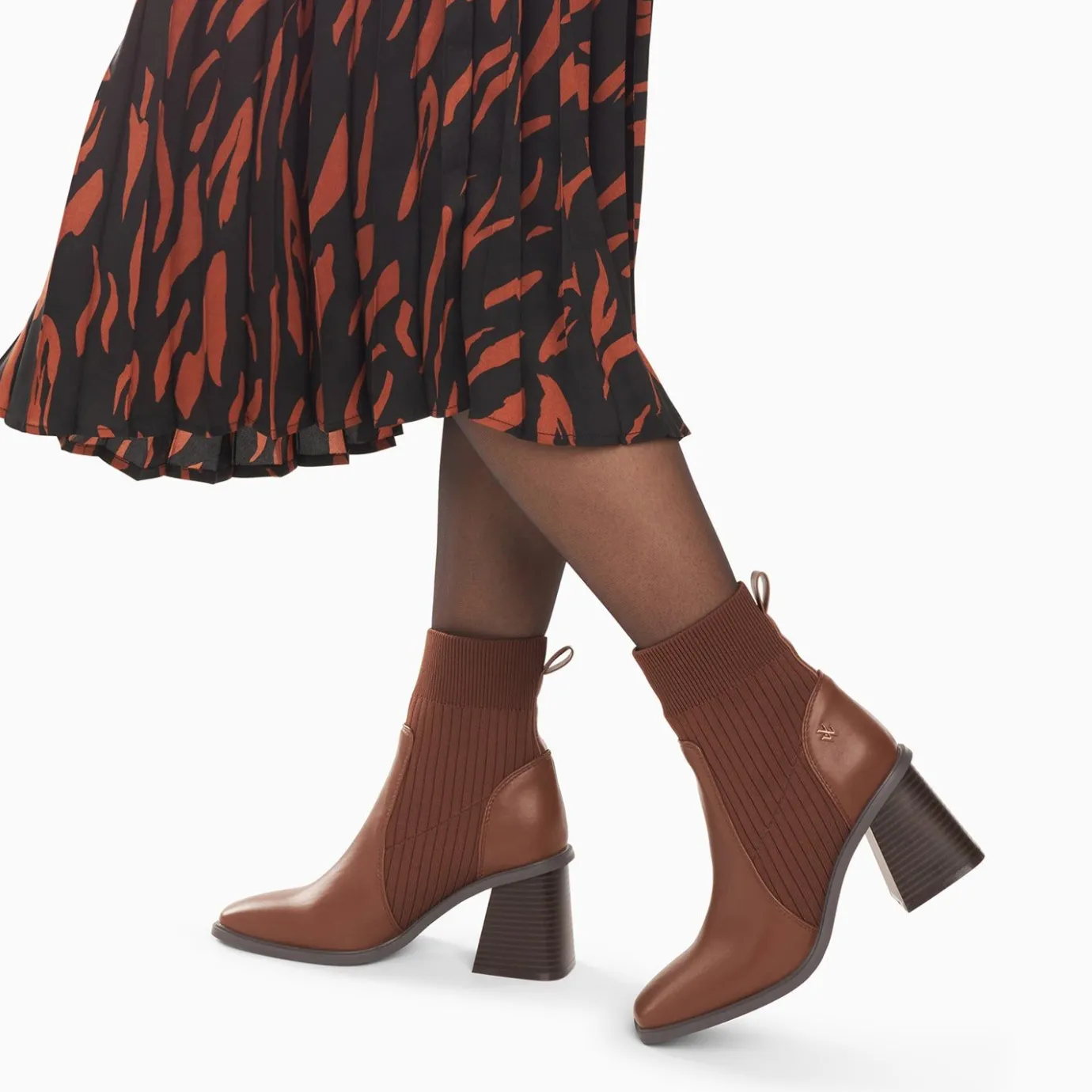 Vanessa Wu Bottines | Bottines Chaussettes Jinger Marron A Talon Trapeze