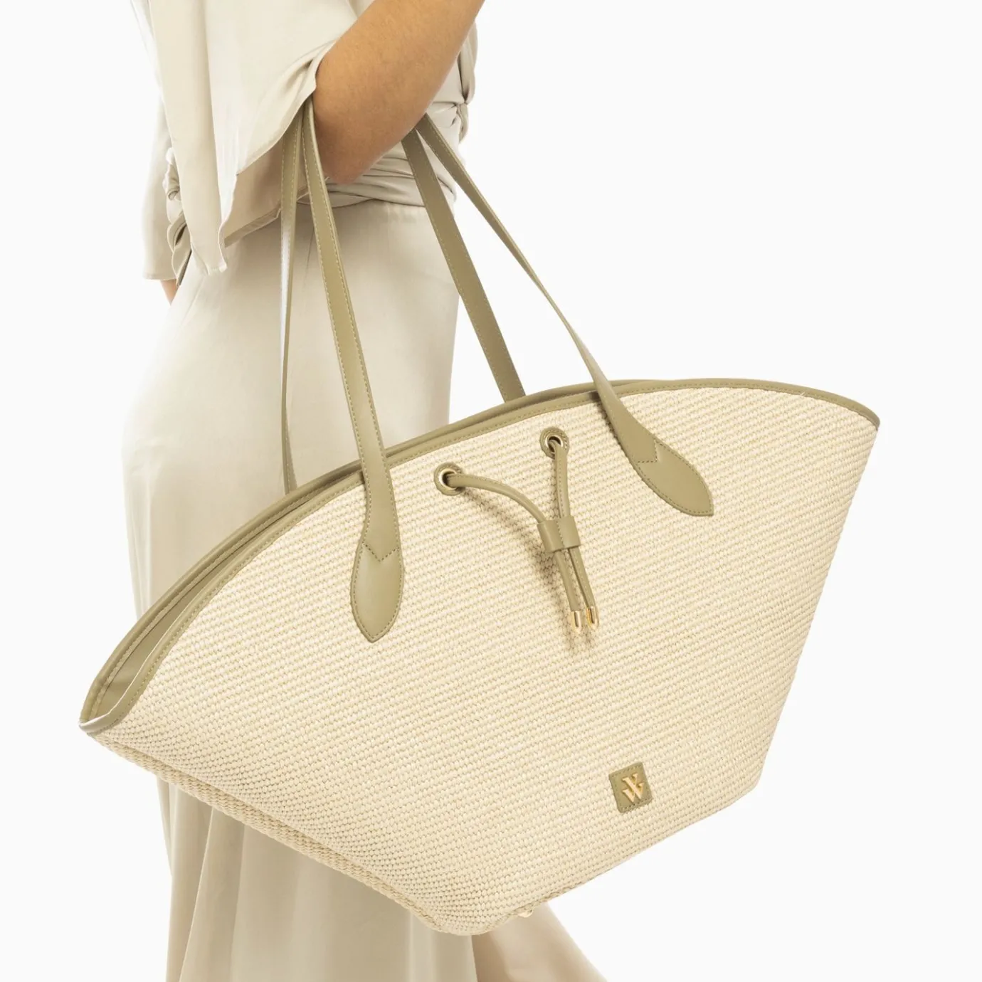 Vanessa Wu Sacs | Panier Oversize Vivienne En Raphia Beige A Details Kaki